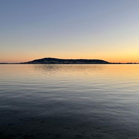 Sete 6Eme Vue Sur Le Canal Et L'Etang Екстериор снимка